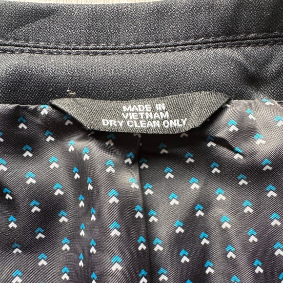 Haggar Men’s Black Slim Fit Suit Blazer 46R - Picture 10 of 10